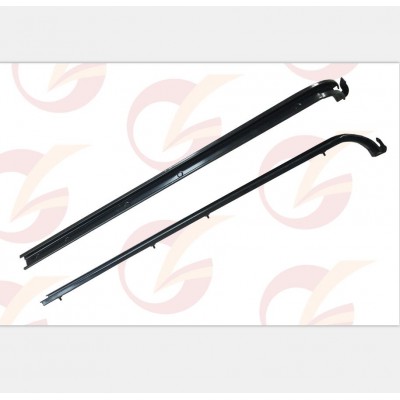 MB100 / SSANGYONG ISTANA Sliding Door Rail -Center 66173-03217